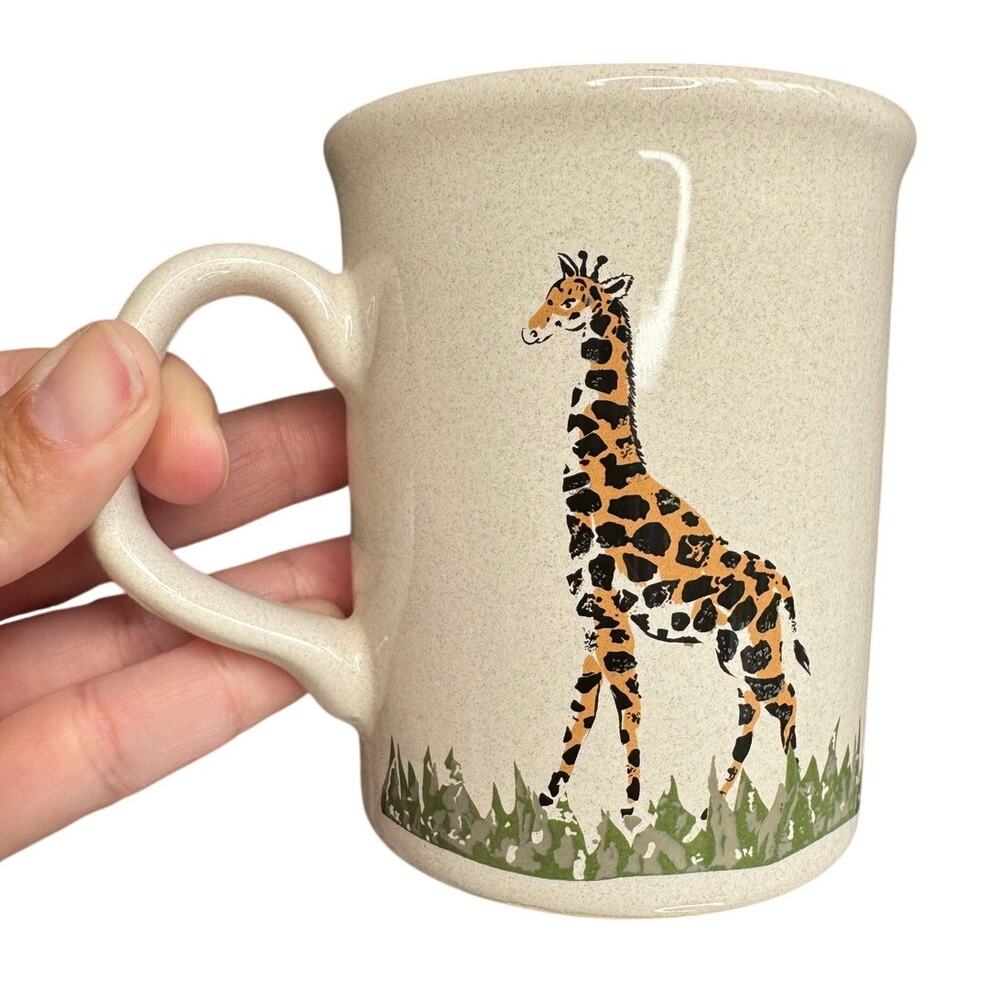 VTG Geneviève Lethu Tanganyika Giraffe Stoneware Coffee Mug Safari Animal 1996
